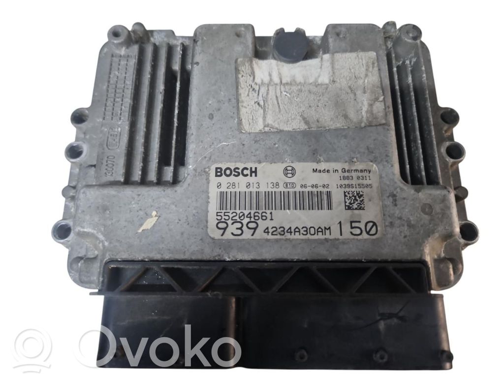 Unidad de control/módulo ECU del motor   0281013138