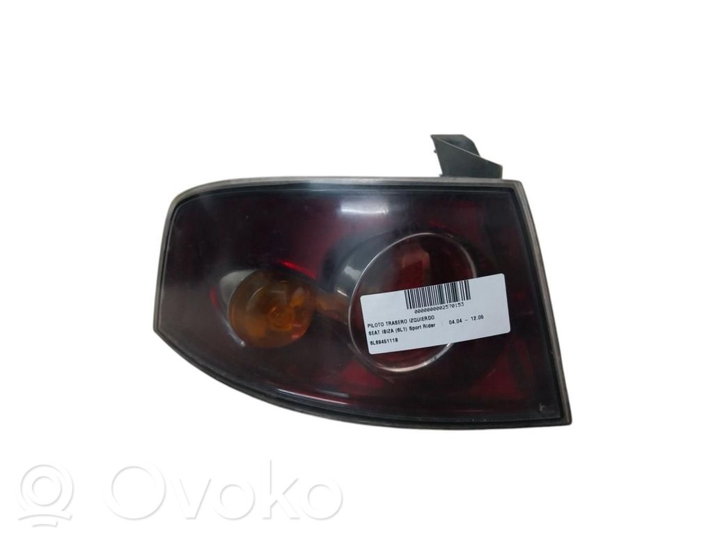 Lampa tylna   6L6945111B