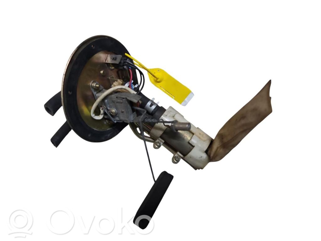 Bomba interna de combustible   F00T058116