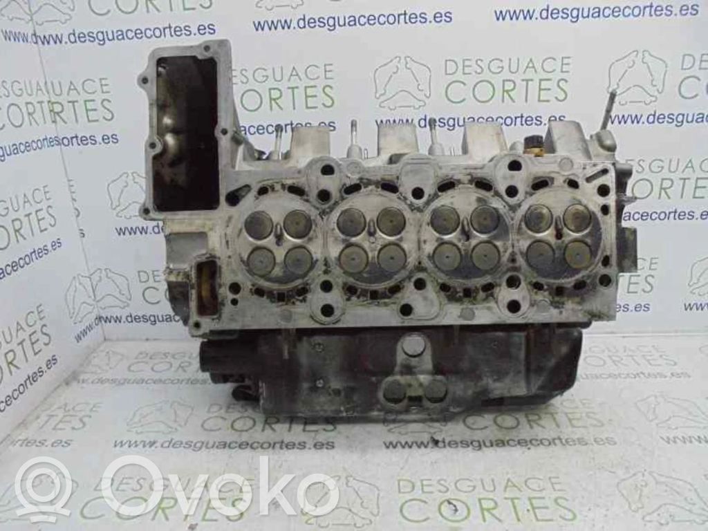 Culata del motor   11127786361