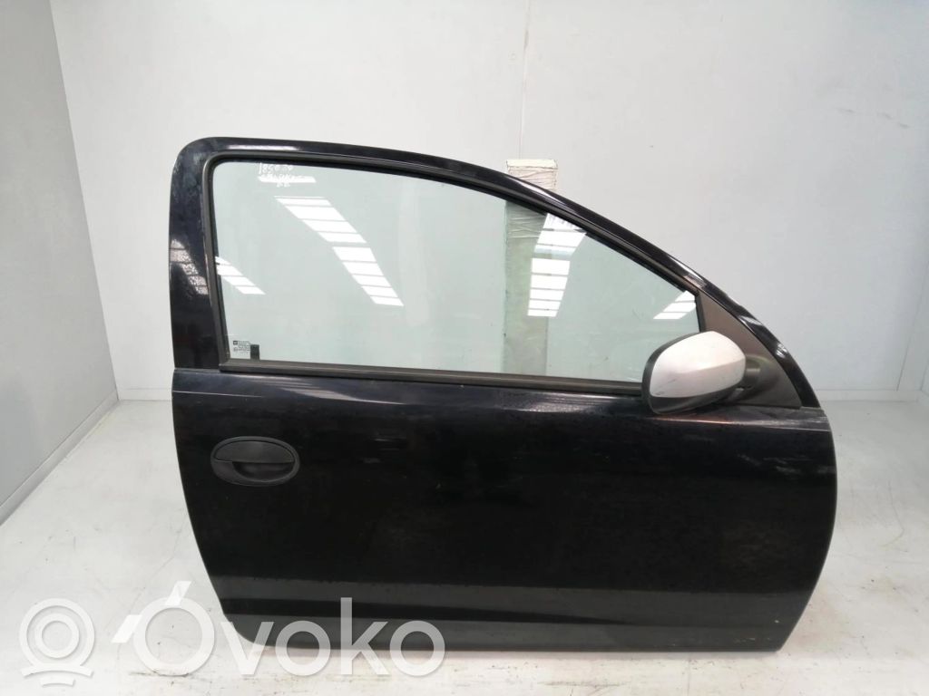 Opel Corsa C Puerta delantera 