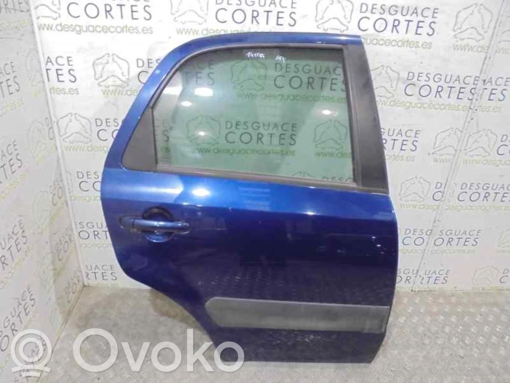 Puerta trasera   6800379J00,6800379J00