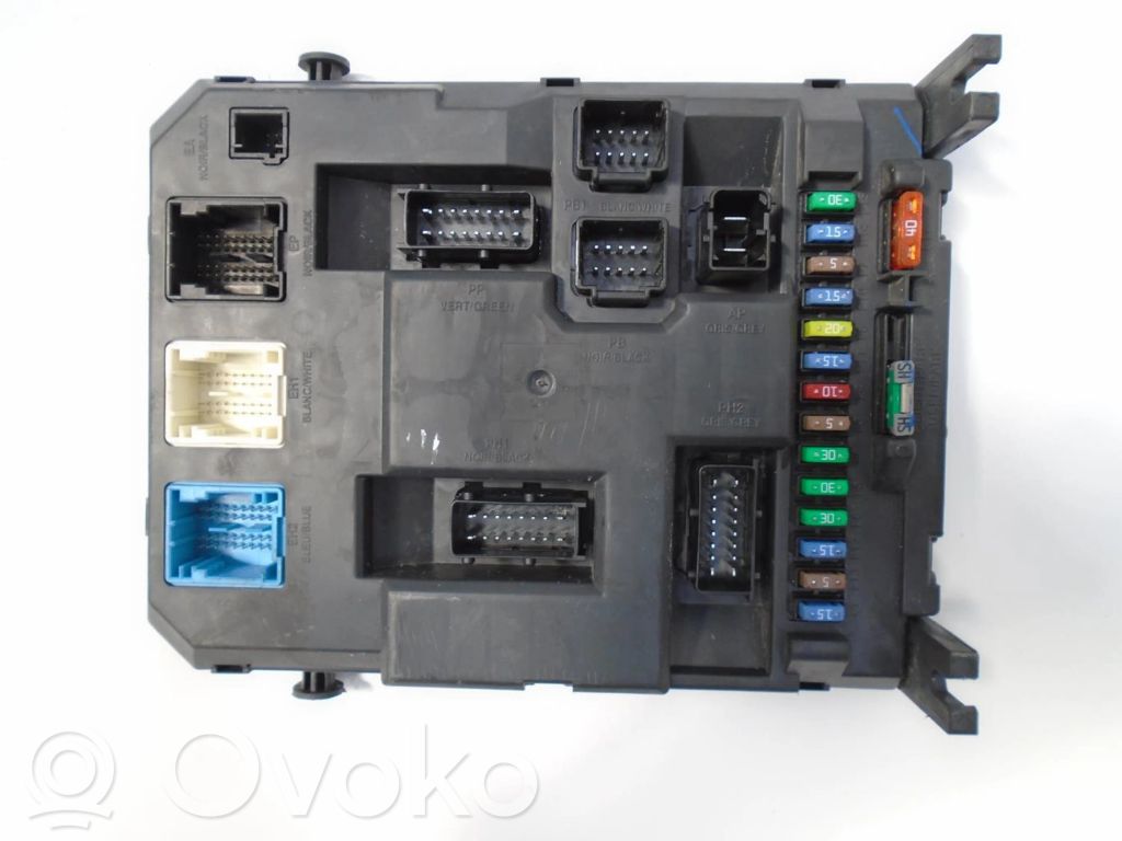 Citroen C3 Fuse module 