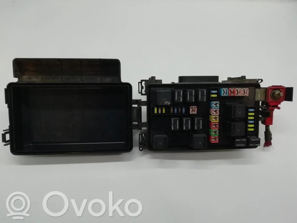 Módulo de fusible   5161486AA,5161486AA