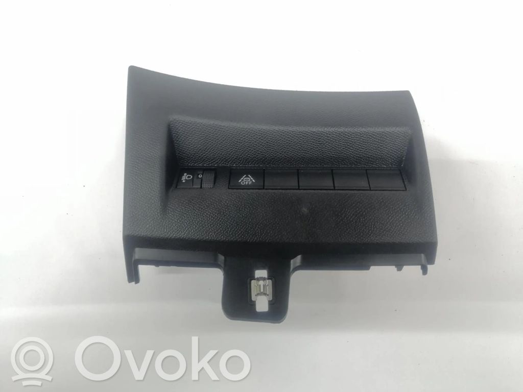 Peugeot 208 I Interruttore/pulsante di controllo multifunzione 