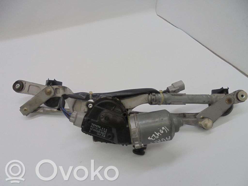 Toyota Auris E180 Mechanizm i silniczek wycieraczek szyby przedniej / czołowej 
