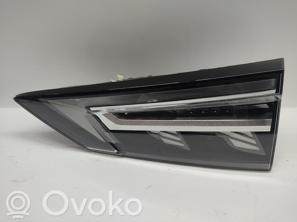 Nissan Qashqai Lampă spate în caroserie 