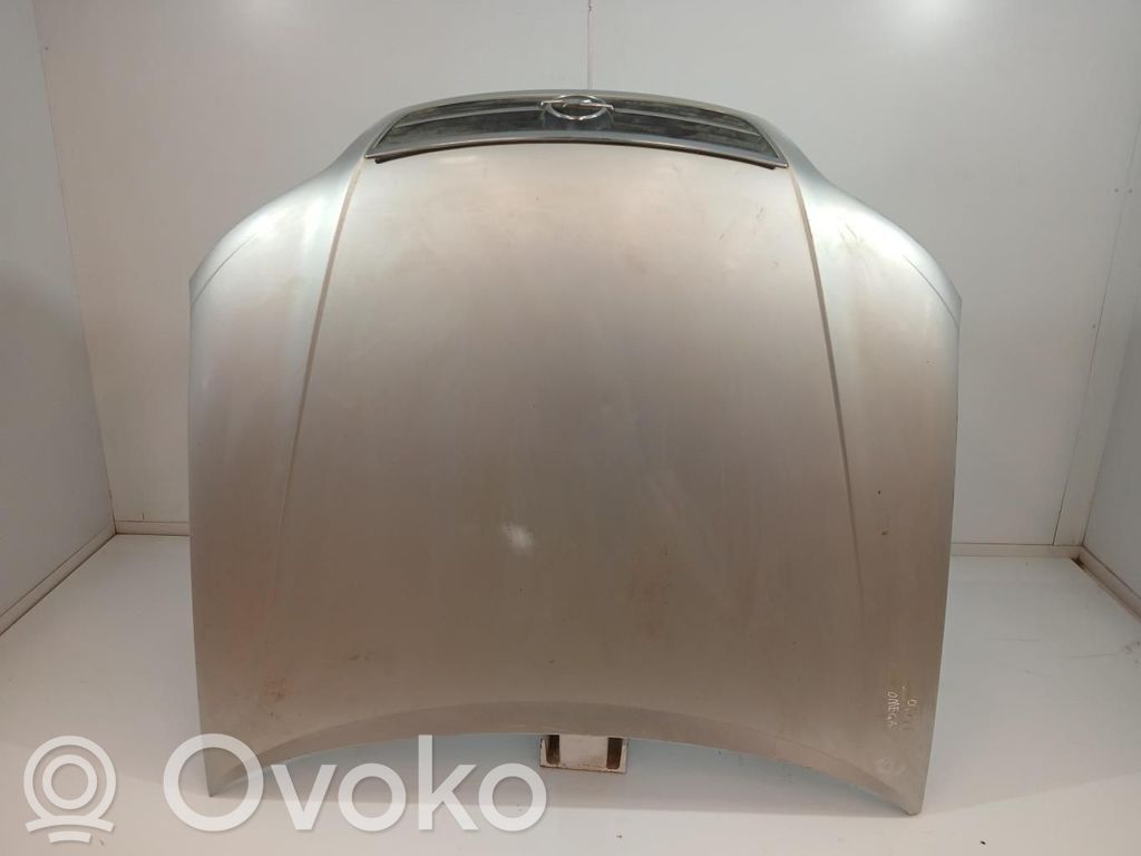 Opel Omega B2 Konepelti 