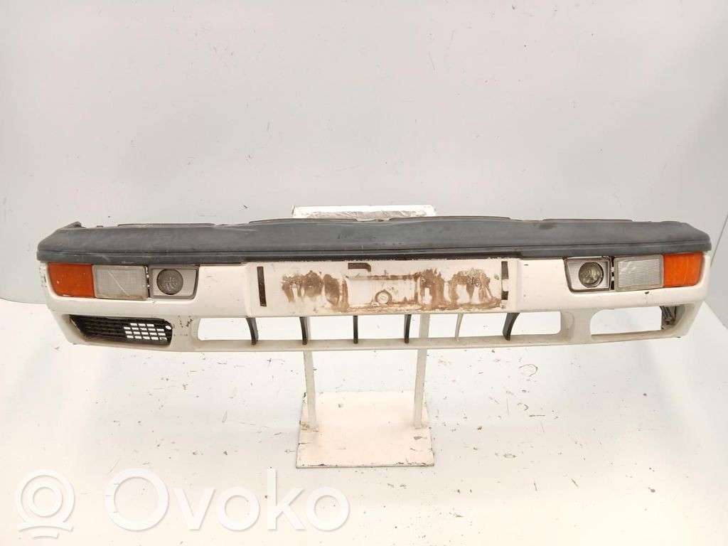 Volkswagen Golf III Parachoques delantero 