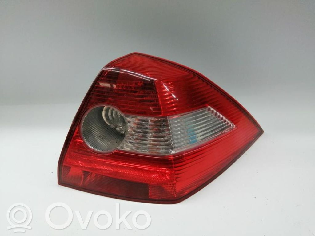 Renault Megane II Feux arrière / postérieurs
