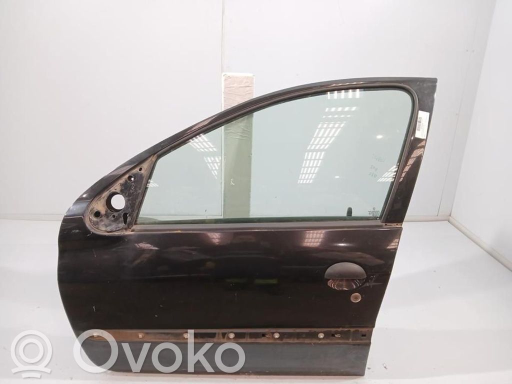 Puerta delantera   9002K5