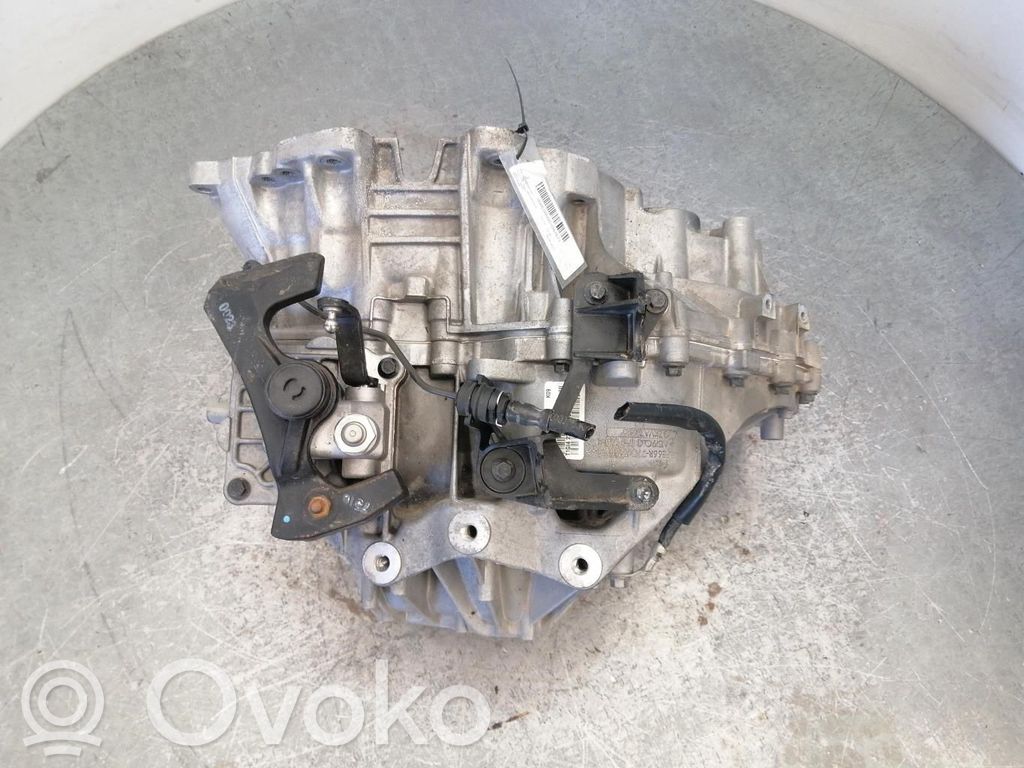 Volvo V40 Scatola del cambio manuale a 5 velocità