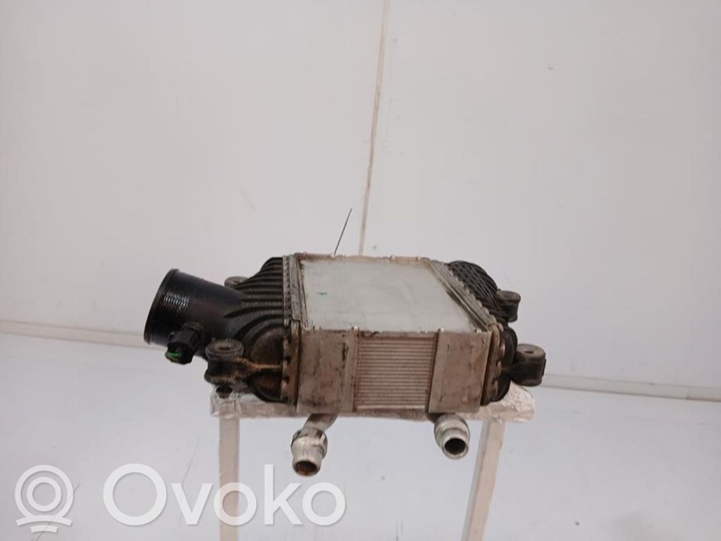 Land Rover Discovery 4 - LR4 Chłodnica powietrza doładowującego / Intercooler 