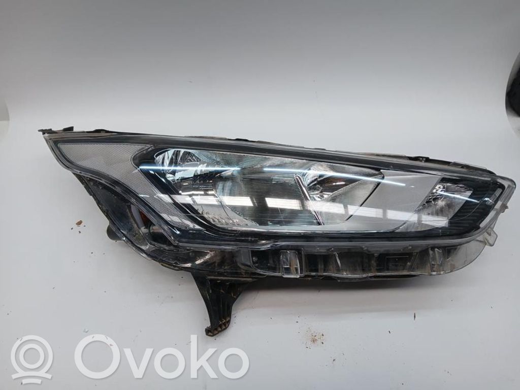 Ford Transit Phare frontale 
