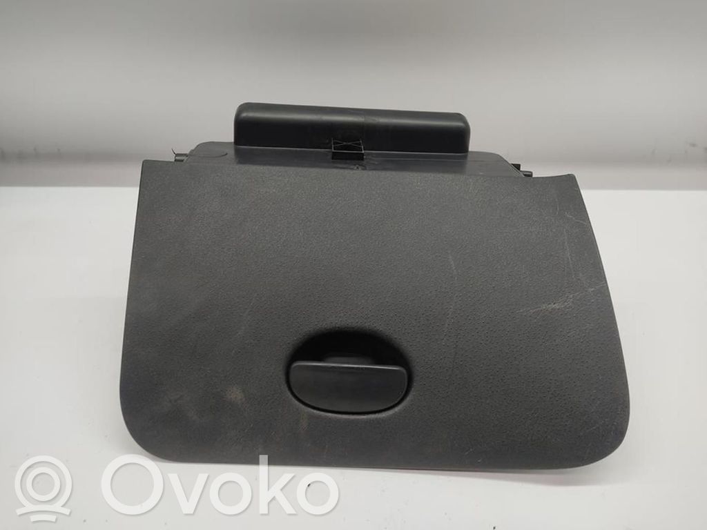 Guantera   8218Q6