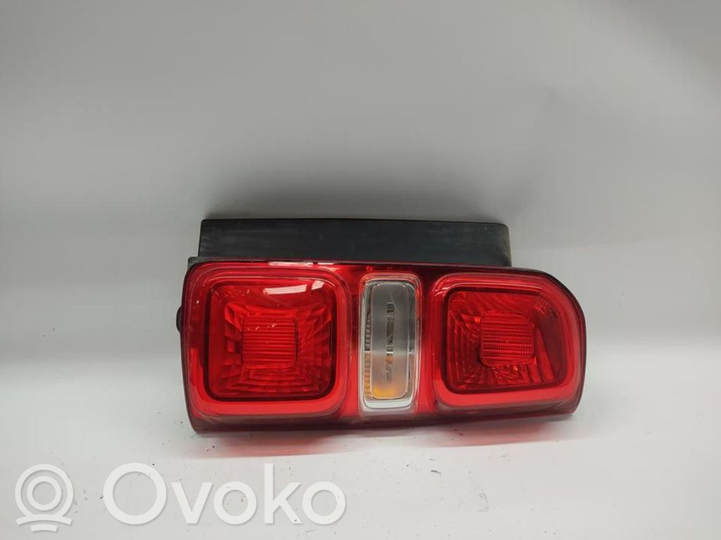 Luz trasera/de freno   9808243080
