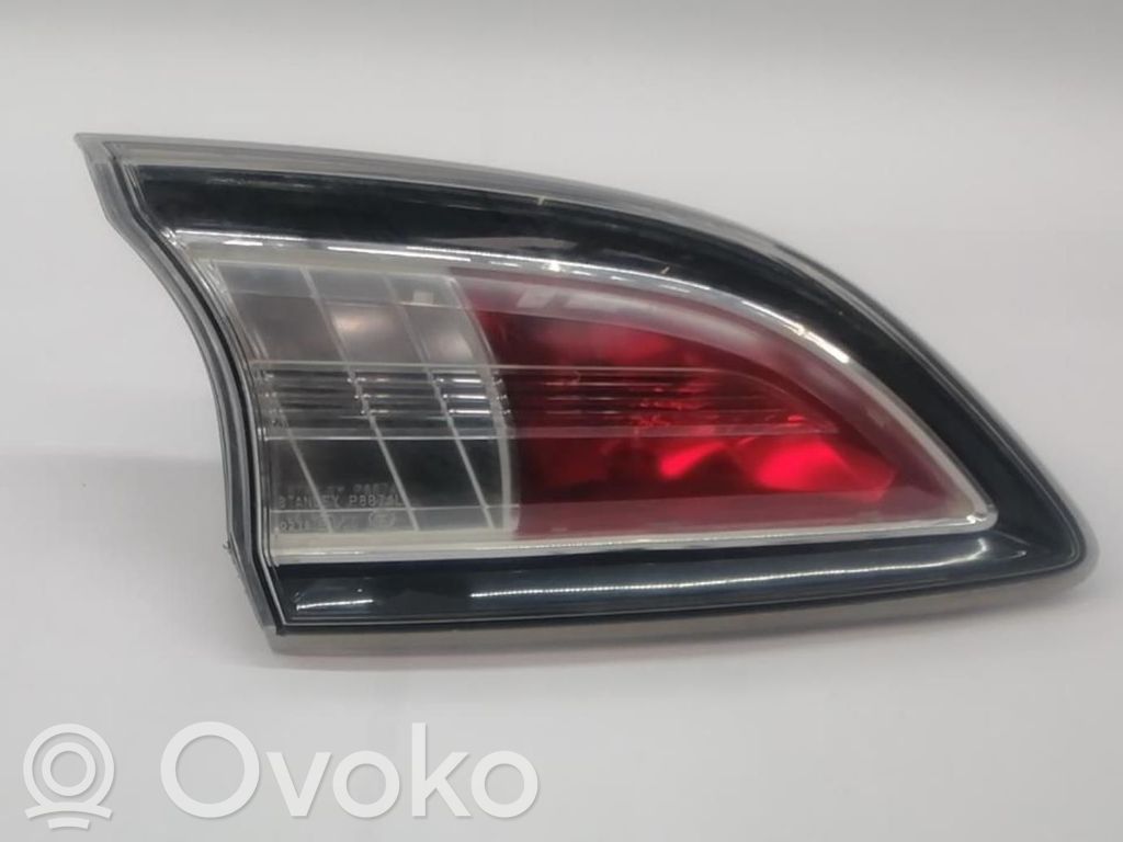 Takavalot   BCW8513G0D