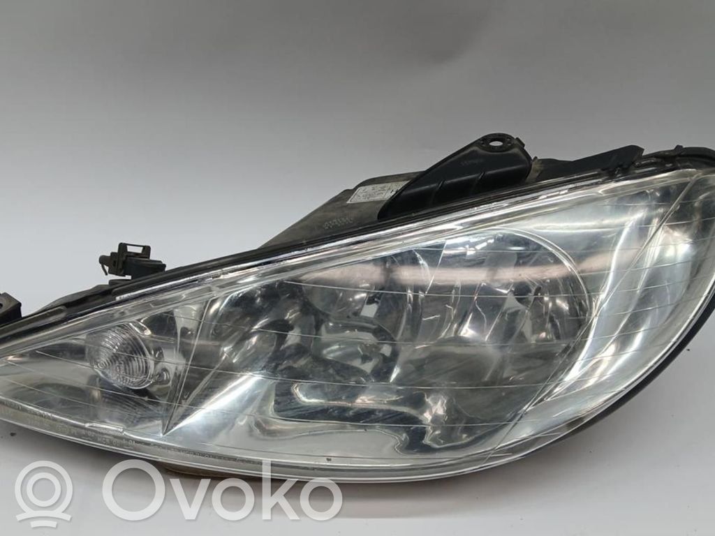 Peugeot 206+ Faro/fanale