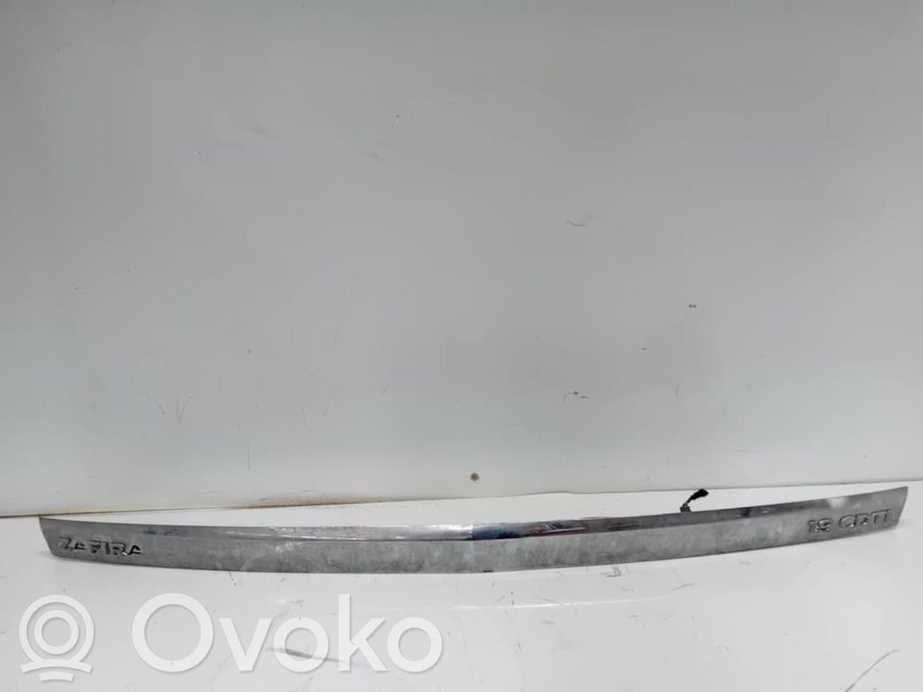 Opel Zafira B Maniglia esterna per portiera di carico 