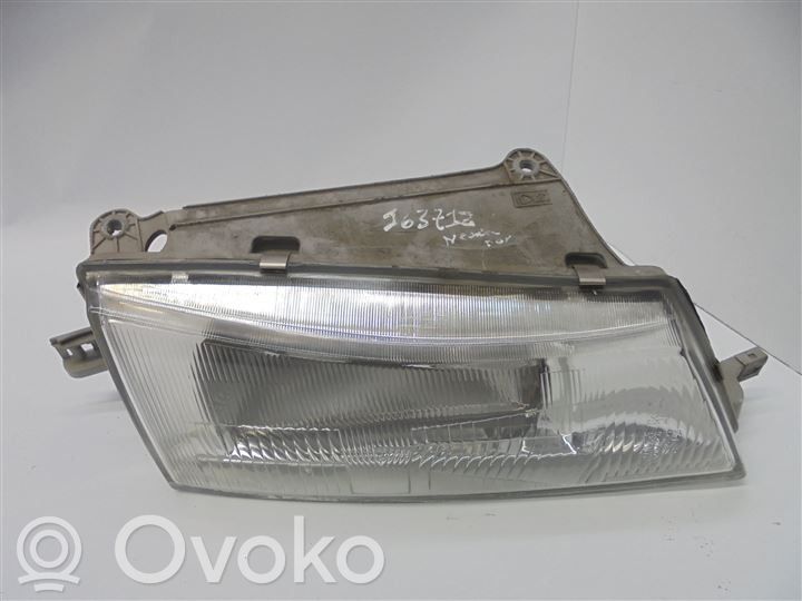 Daewoo Nexia Phare frontale 