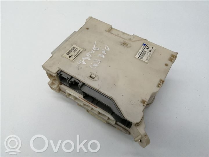 Lexus GS 300 400 430 Sicherungskasten Relaiskasten