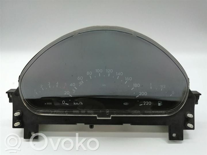 Mercedes-Benz A W168 Nopeusmittari (mittaristo) 