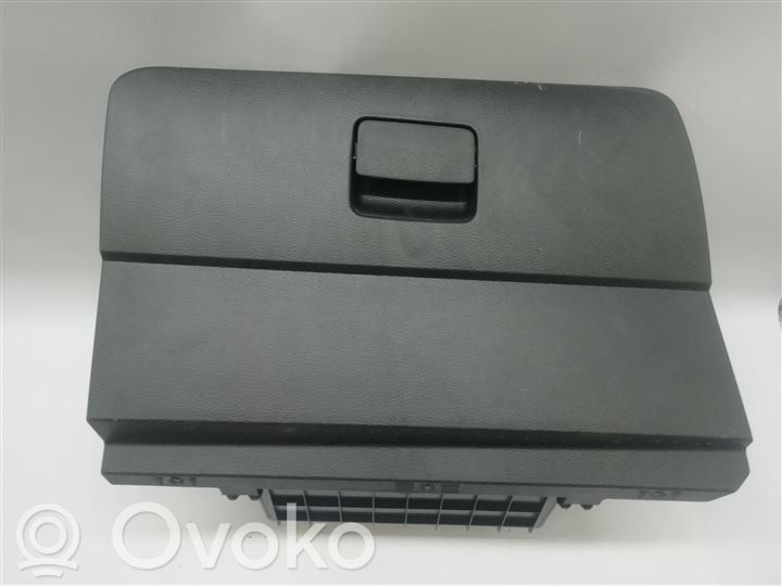 Nissan Micra K14 Handschuhfach 
