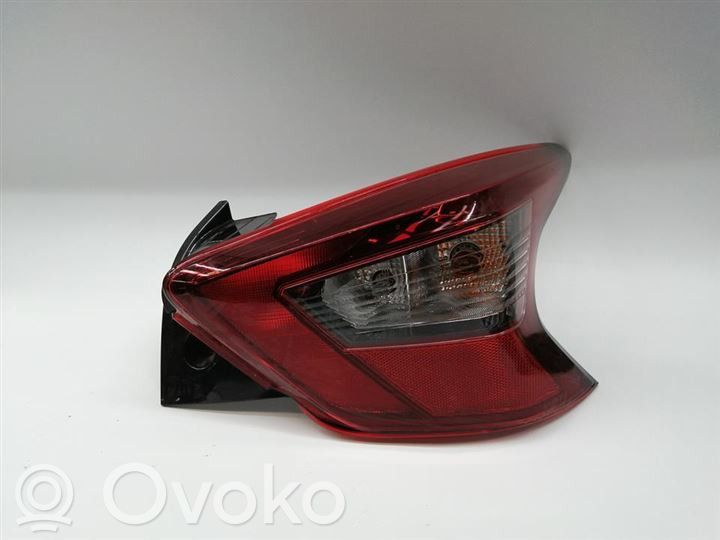 Nissan Micra K14 Lampa tylna 