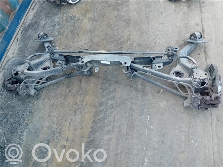 BMW 2 F45 Grinda punții spate 