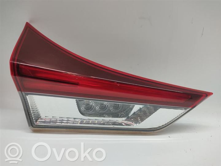 Toyota Auris E180 Rückleuchte Heckleuchte innen