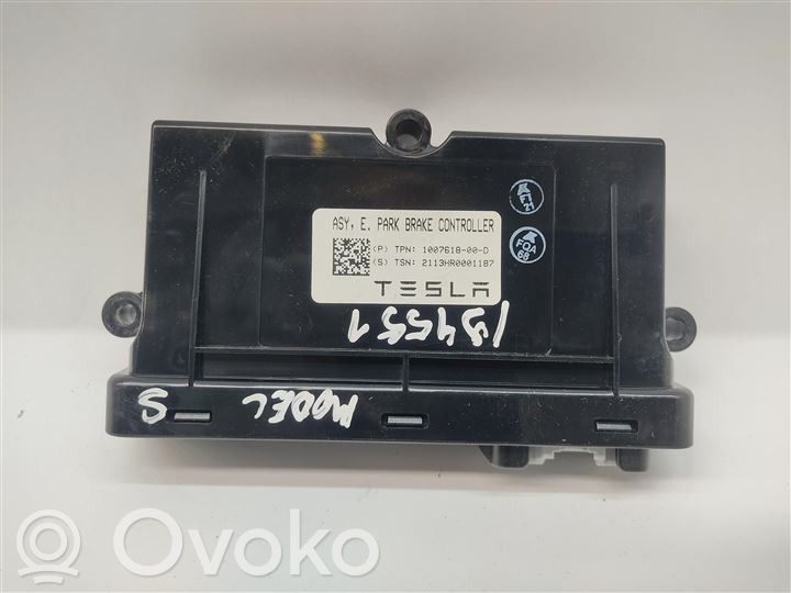 Tesla Model S Sonstige Steuergeräte / Module