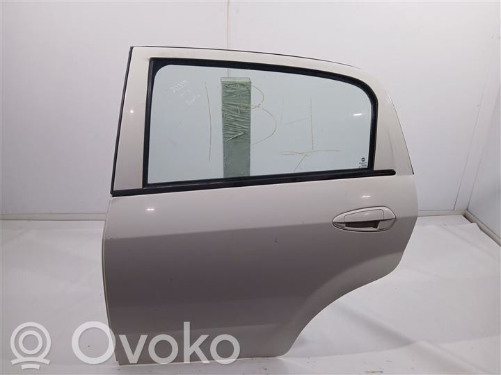 Fiat Punto (199) Portiera posteriore 