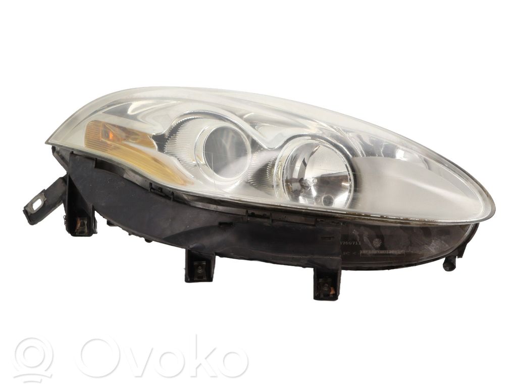 Fiat Bravo Lampa przednia 
