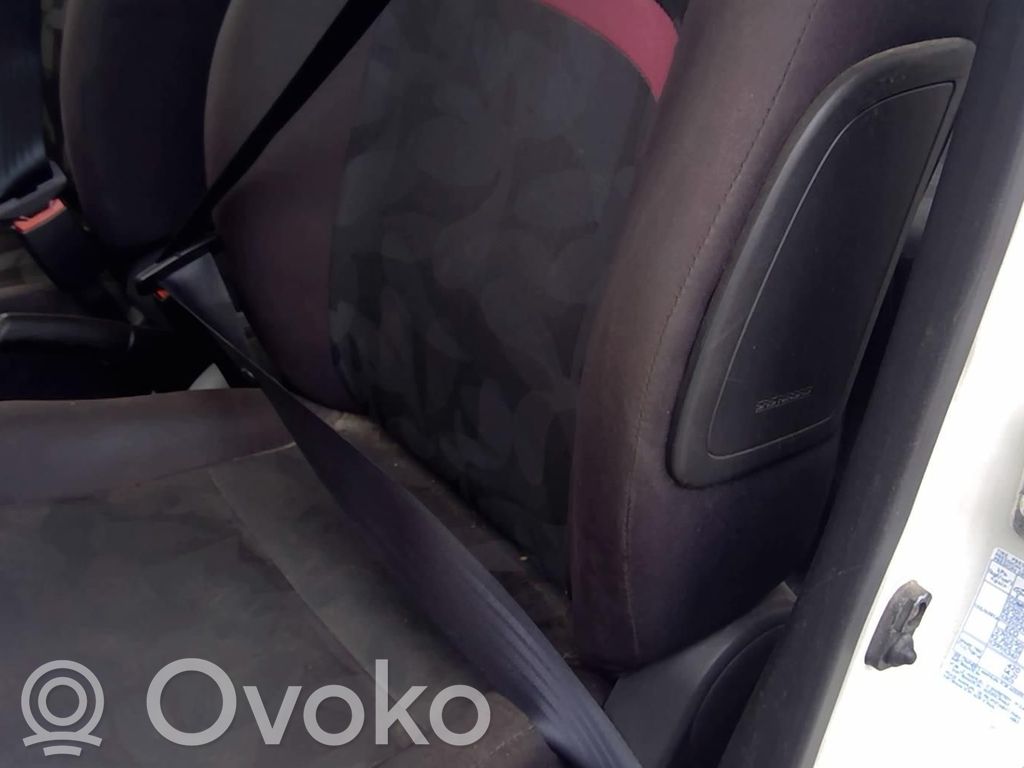 Suzuki Alto Cinturón delantero 