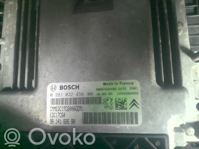 Citroen C4 II Picasso Engine ECU kit and lock set 