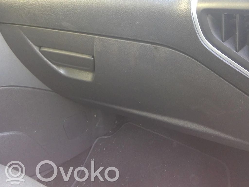 Ford Focus Glove box set 