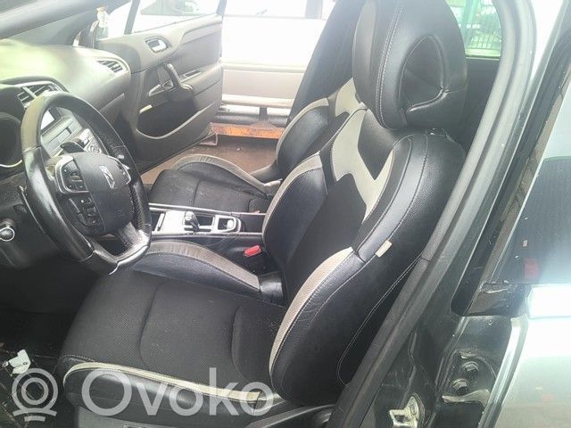 Citroen DS4 Asiento delantero del conductor 