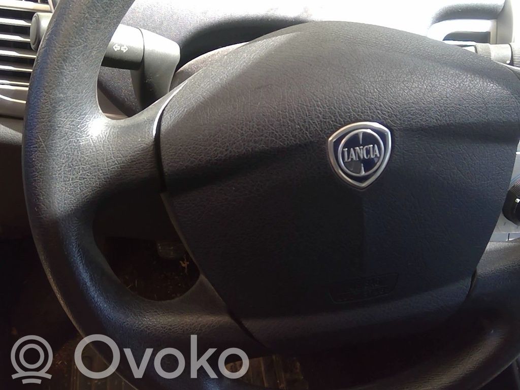 Lancia Ypsilon Vairo oro pagalvė 