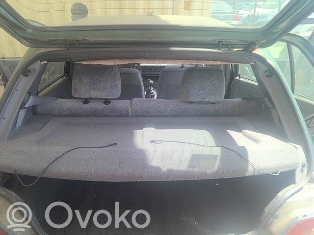 Renault Clio I Hattuhylly 