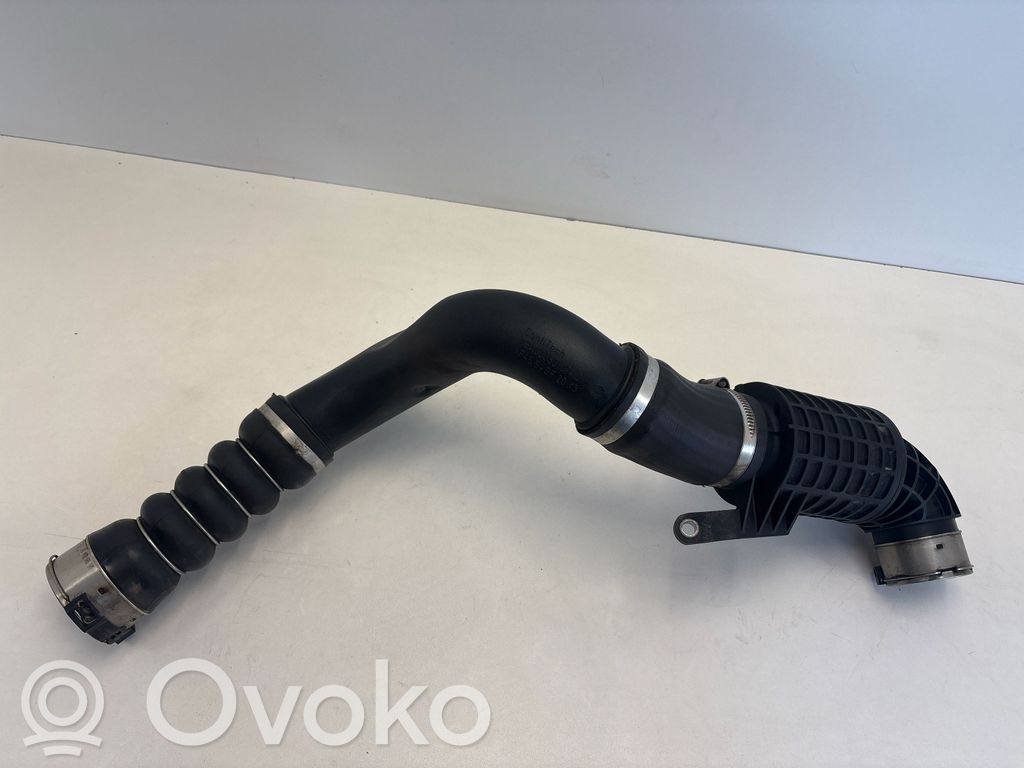 BMW 2 F46 Manguera/tubo del intercooler 