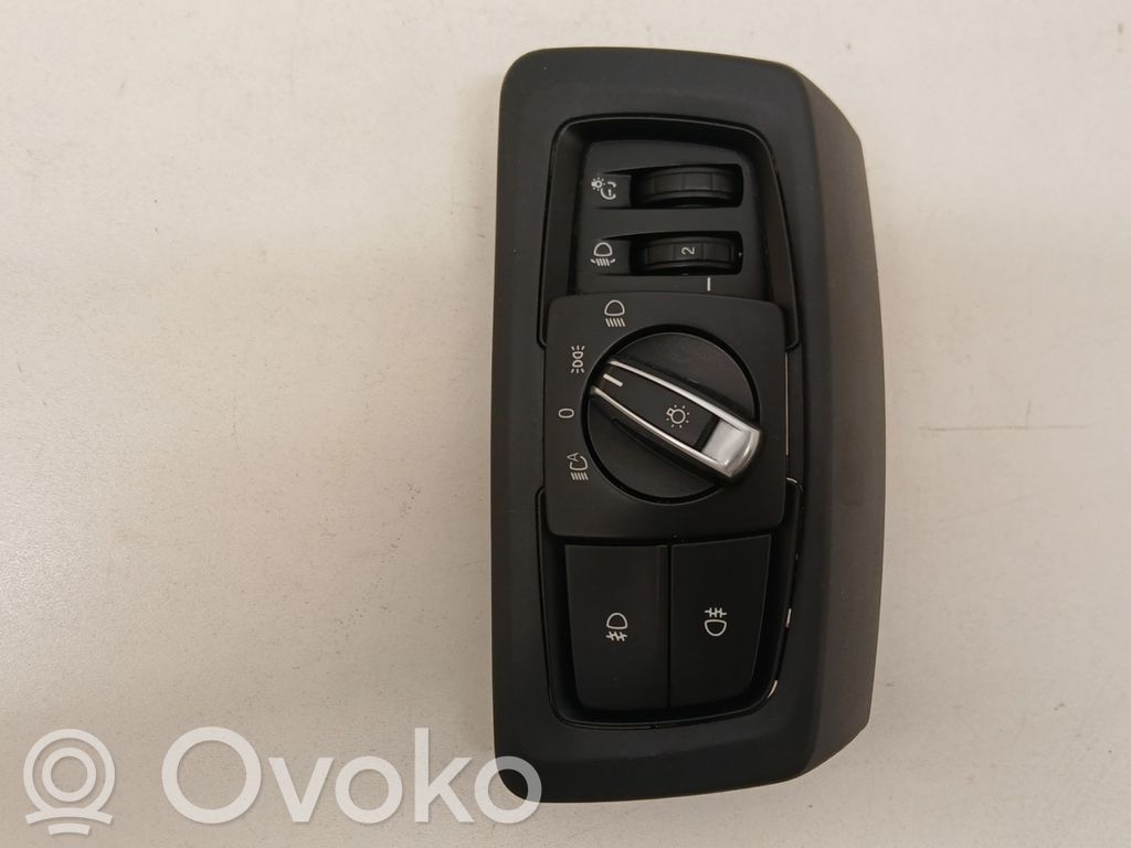BMW 2 F46 Light switch 