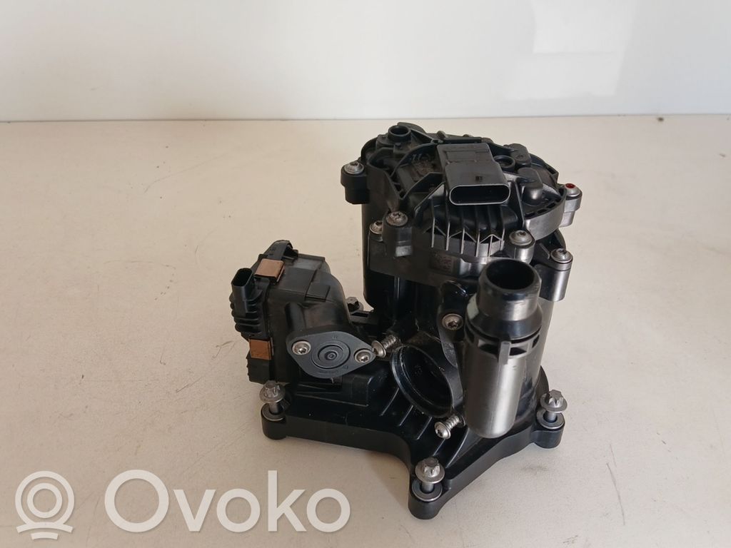 BMW 3 G20 G21 Termostat / Obudowa termostatu 