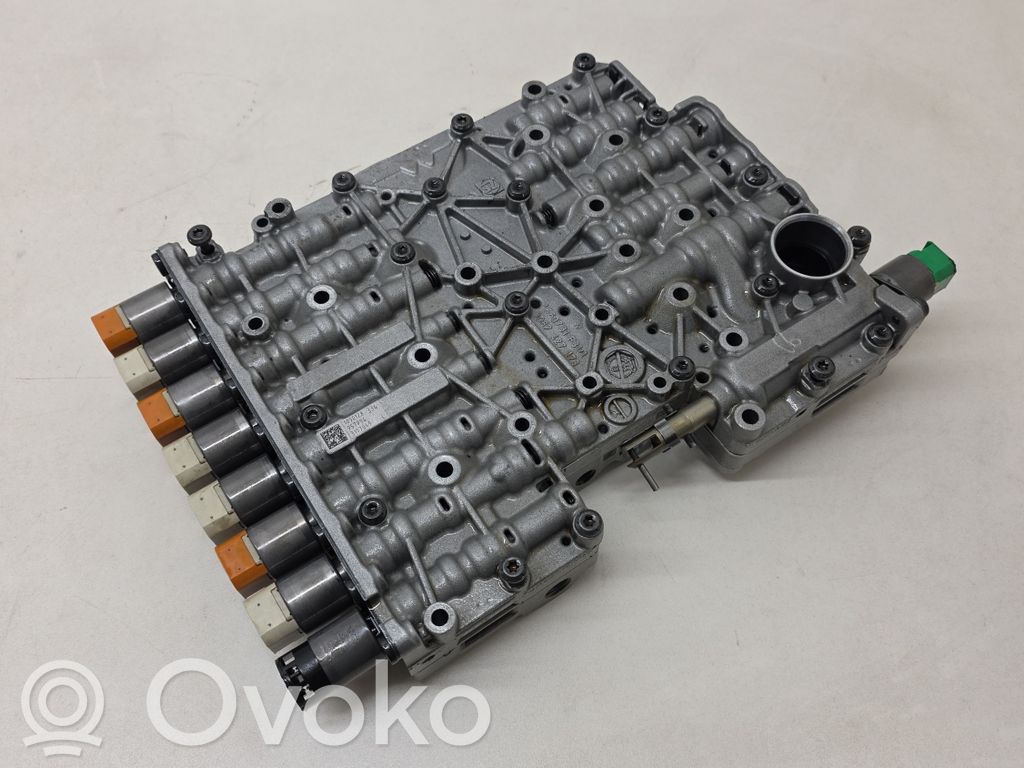 BMW X5 F15 Sterownik hydrauliczny skrzyni biegów 