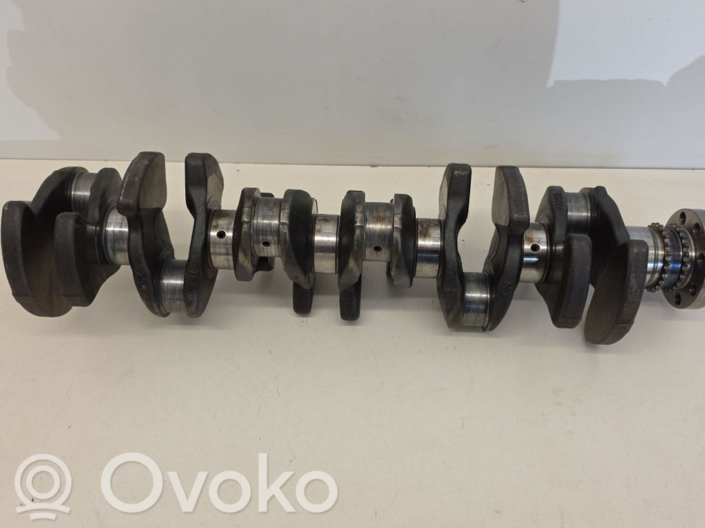 BMW 5 G30 G31 G38 Crankshaft 