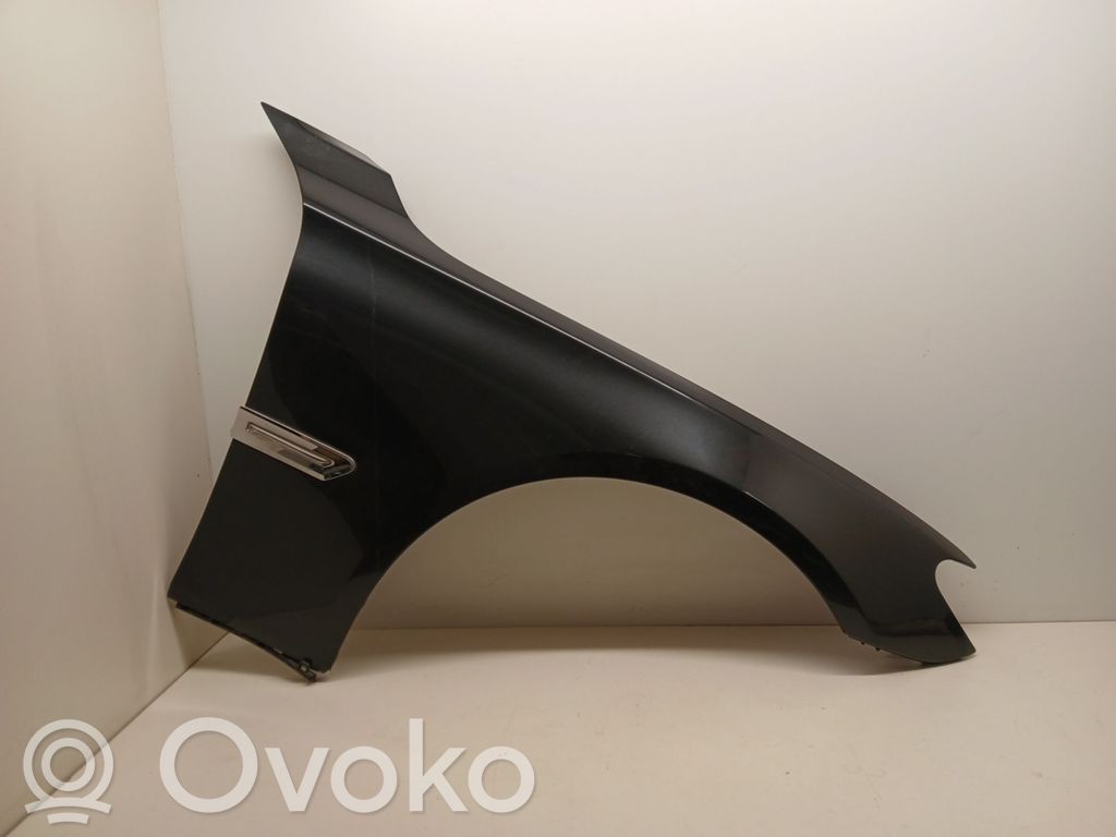 BMW 7 F01 F02 F03 F04 Błotnik przedni 