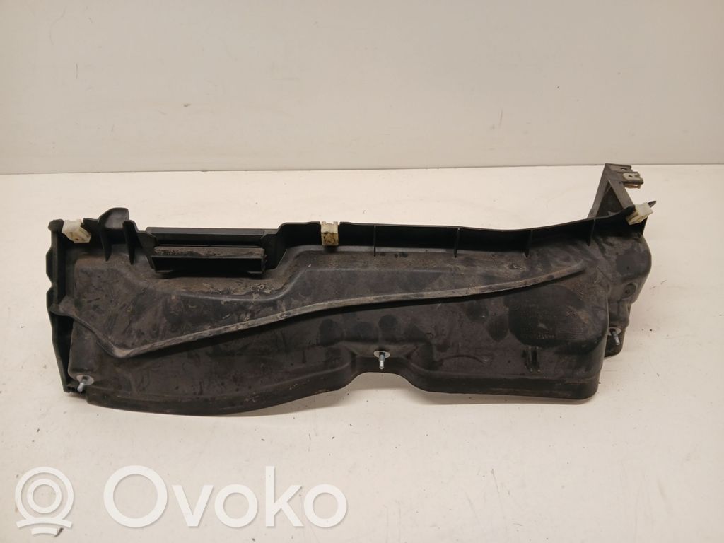 BMW 2 F46 Osłona termiczna komory silnika 