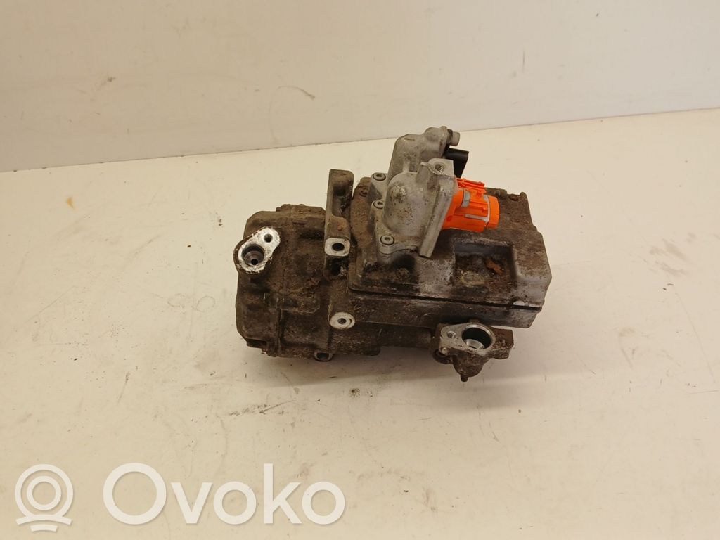 Renault Zoe Ilmastointilaitteen kompressorin pumppu (A/C) 