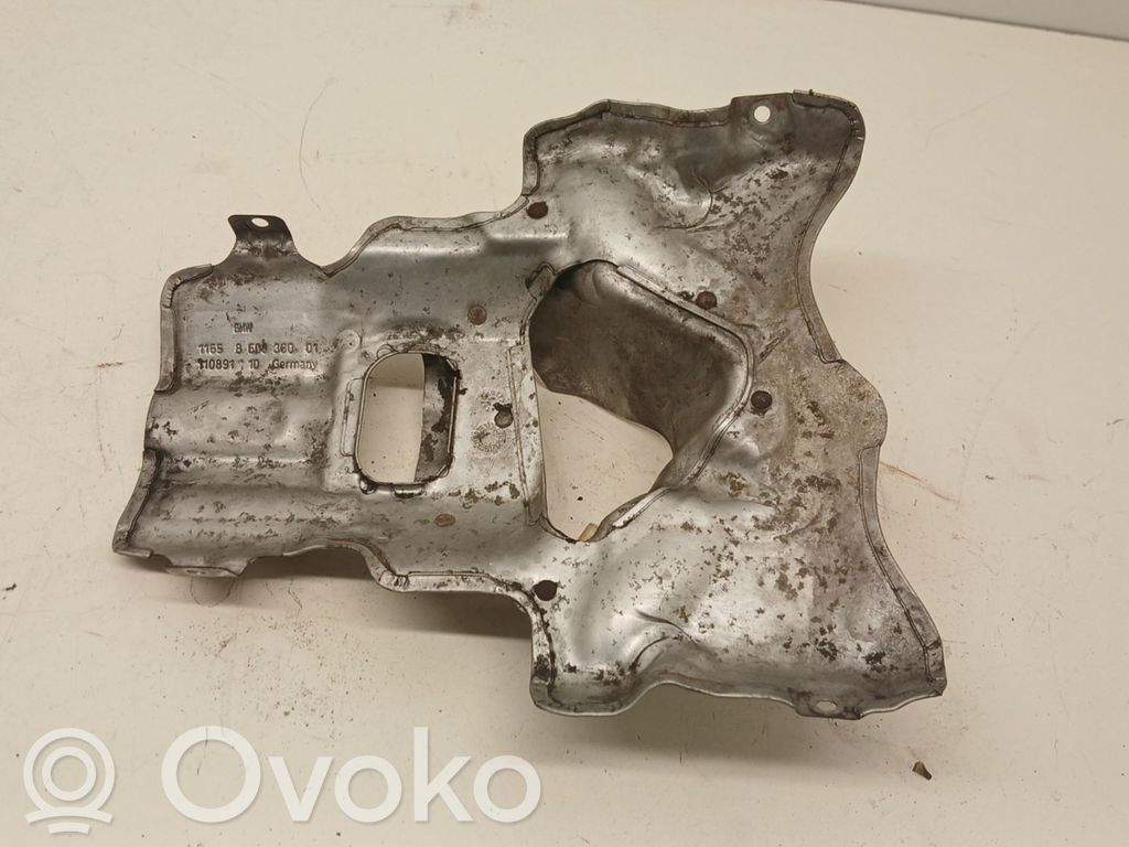 BMW 5 G30 G31 G38 Osłona termiczna rury wydechowej 