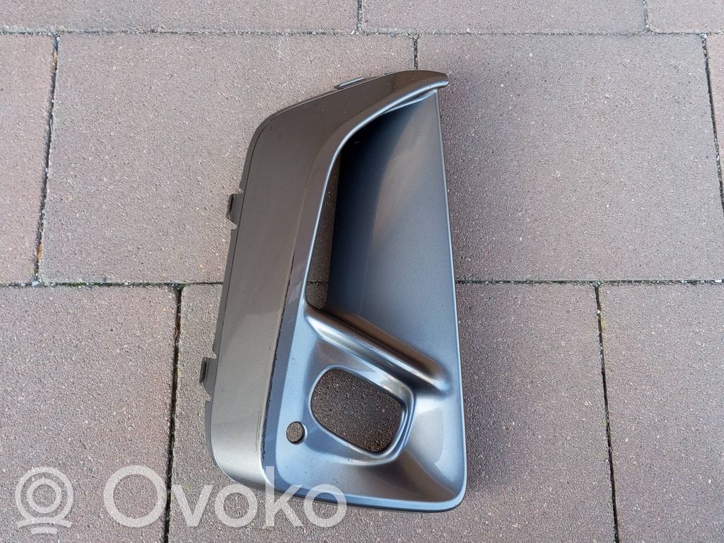 Seat Leon IV Grotelės apatinės (trijų dalių) 