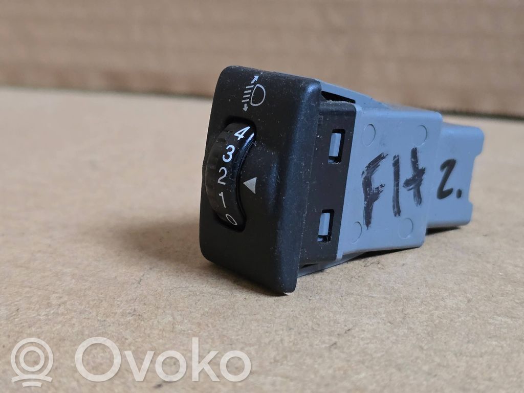 Suzuki Ignis Headlight level height control switch 